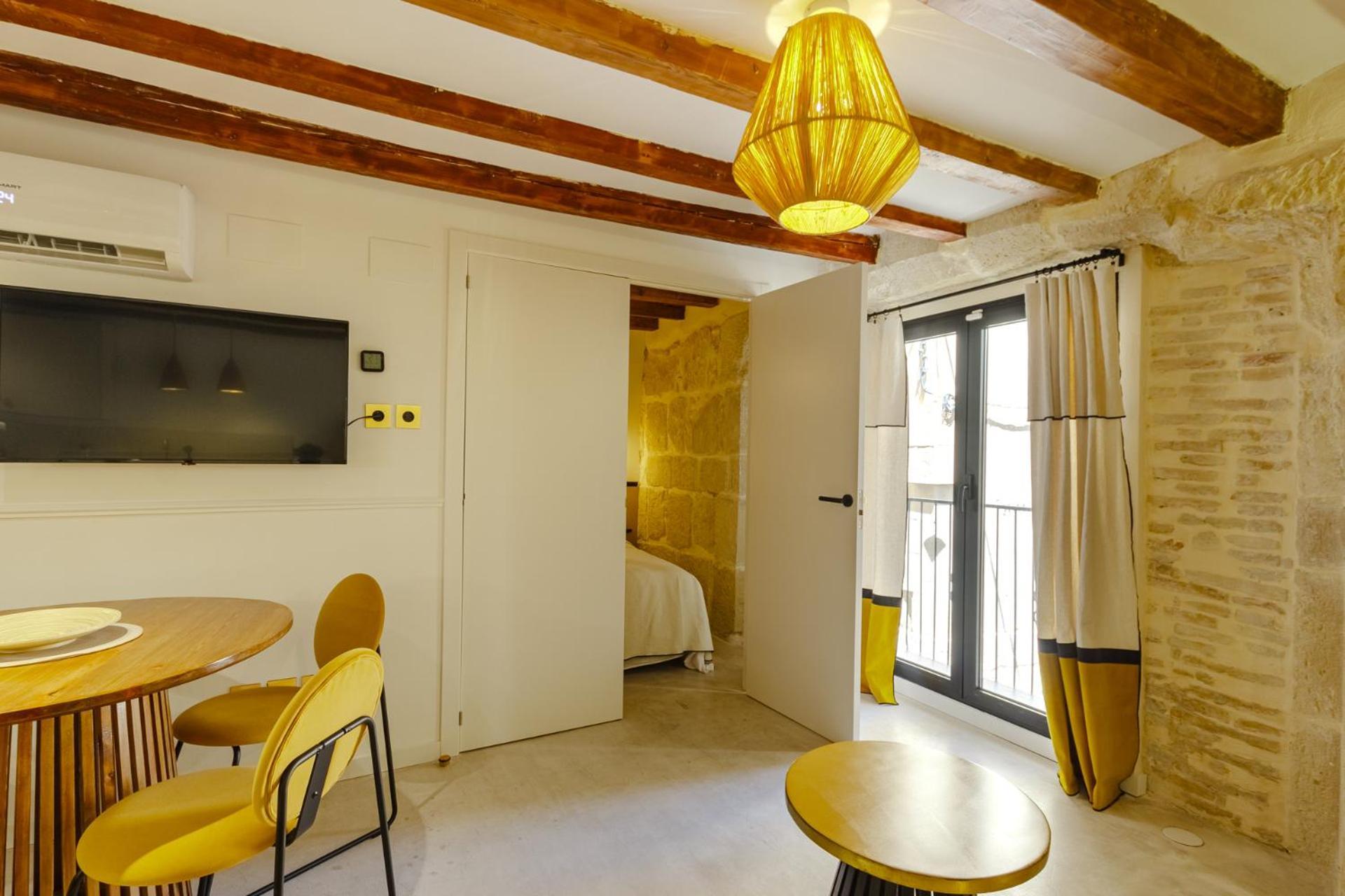 Cozy Charming Apartment In Historic Center Alicante Exterior photo
