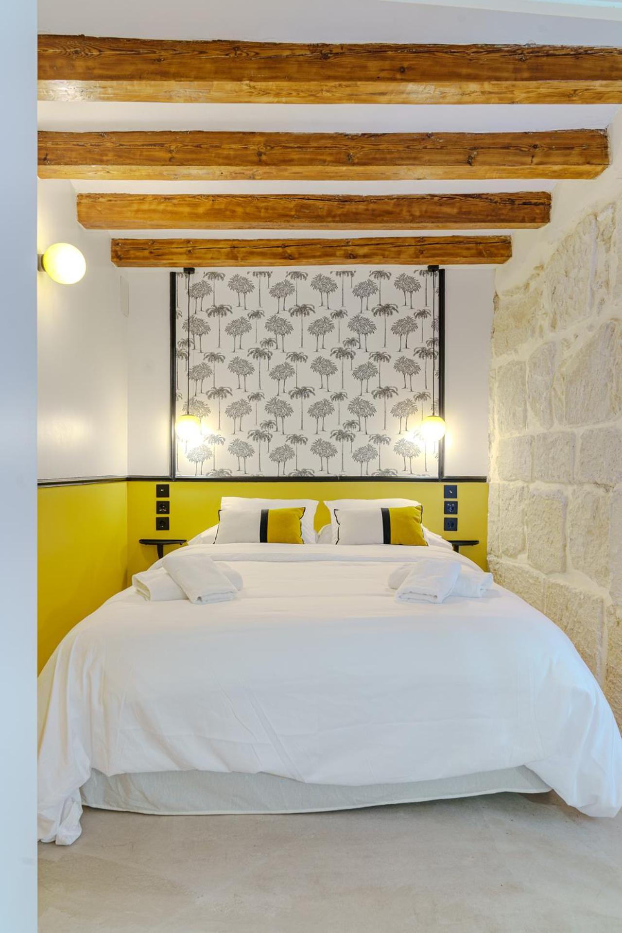 Cozy Charming Apartment In Historic Center Alicante Exterior photo